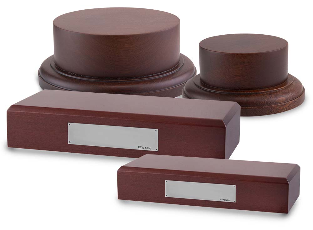 Silver Animals as Presentation Awards on Engraved Plinths